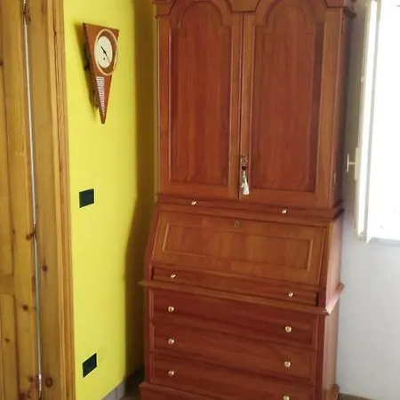 Bed and breakfast I Giardini Di Lala 2*